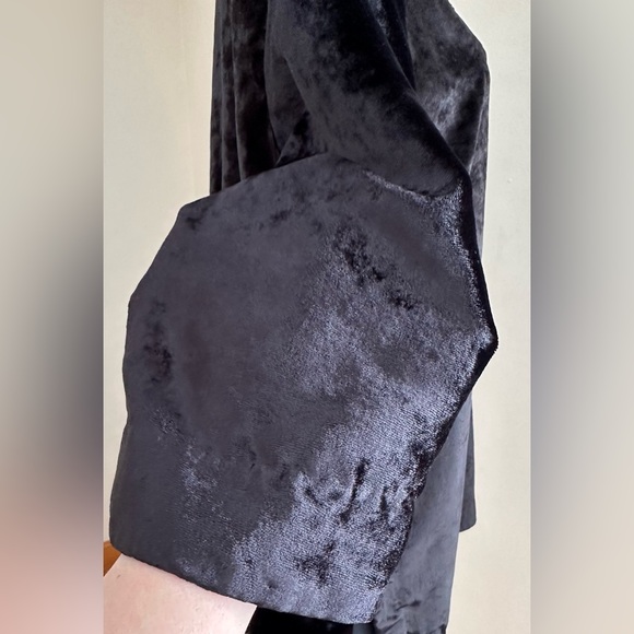 Soft Surroundings Crushed Black Velvet Tunic Top Gold Sequin Trim SZ L Good Cond - Picture 6 of 11